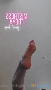 7873052