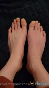 4808899