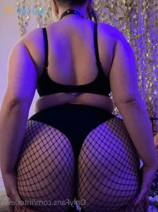 2388393