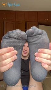 10985849