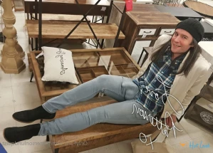 3996597