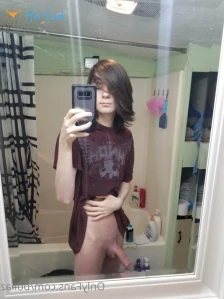 3607842