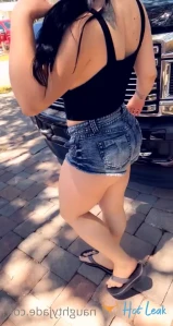 2552596
