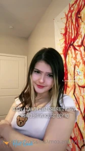 2100817