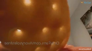2104895