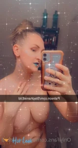 2106821