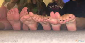 4824858
