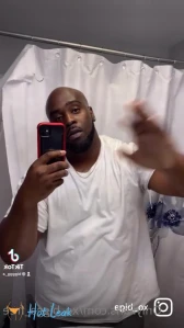 4825353