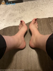 9900739