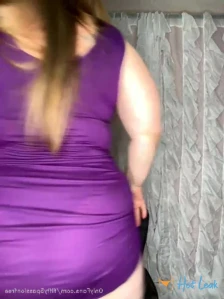 2563363