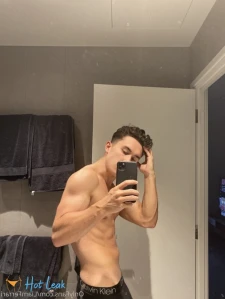 4253236