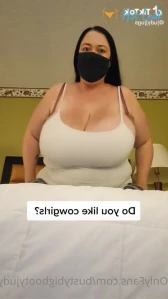 5332948