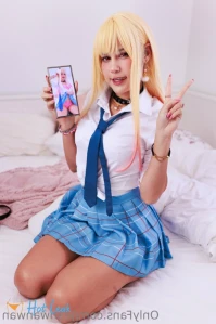 9564687