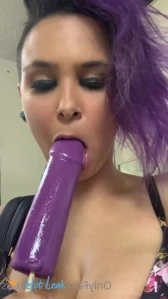 2810485