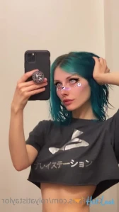 5587867