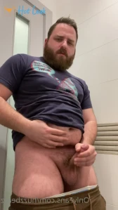 2134281