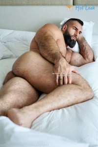 3929651