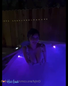 1350423