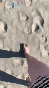 4838872