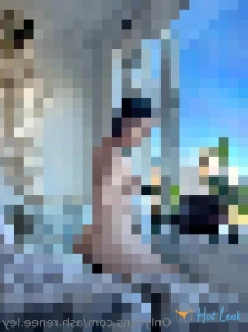 9593831