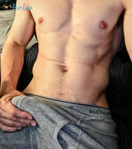 3584938