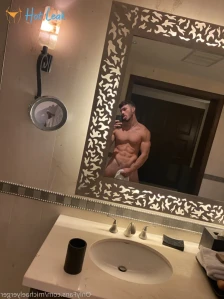 6109896