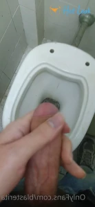 2212582