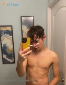 2876828