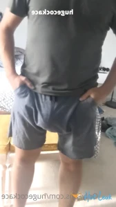 2883418