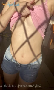 2883882