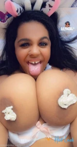 3725541