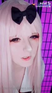 2889077