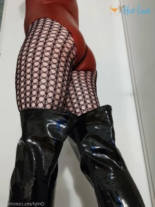 6183772