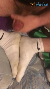 2233922