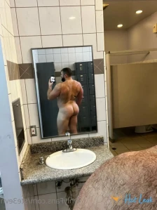 6403263
