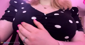 10657342