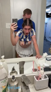 2243954