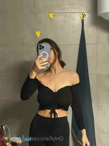 9569397