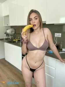 4673938