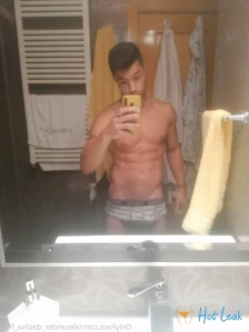 3503993