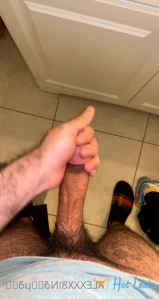 3018552