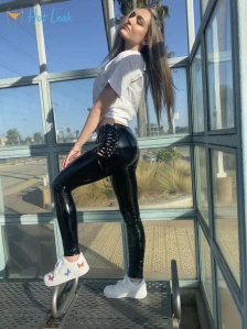 3028456