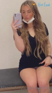 3028498