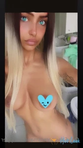 3032990