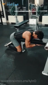 3043972