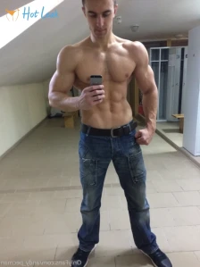 6442642