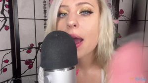 4858524
