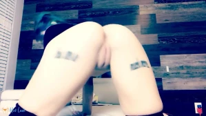 1363656