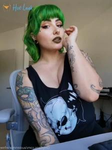 6183752
