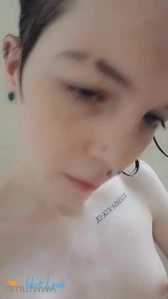 3083716